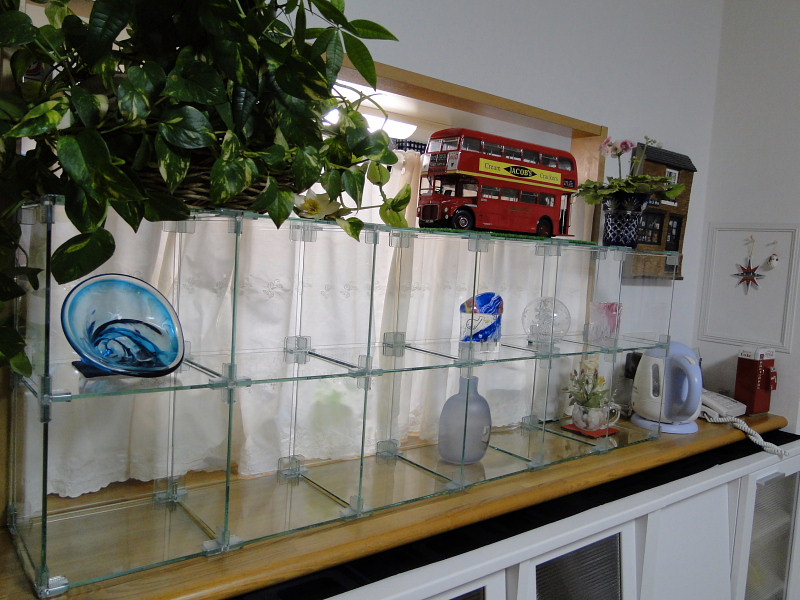 ご自身で組み立てたガラスラックの使用事例9選 – KG Press | ガラス 
