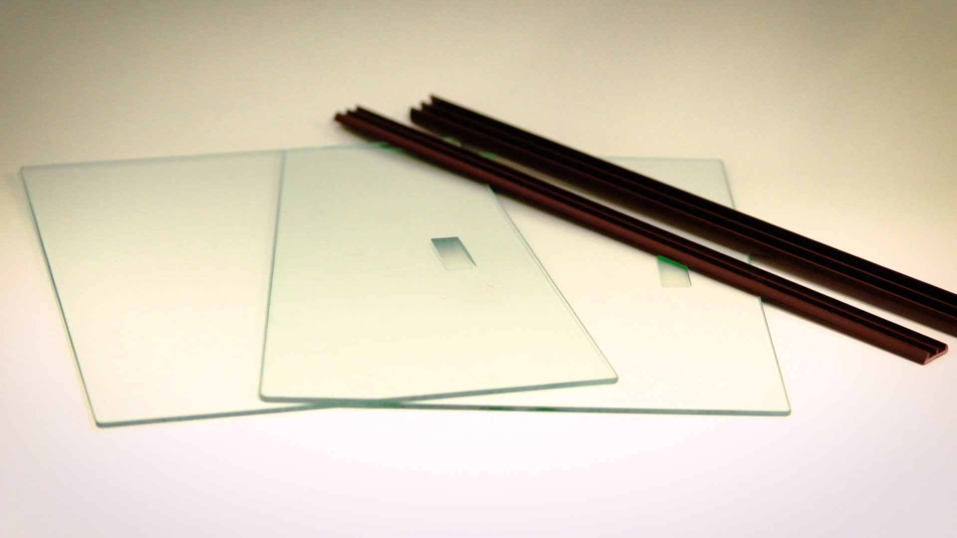 じか引き用ガラス引戸のガラスのみをサイズ指定して発注する方法 Kg Press ガラス情報発信メディア