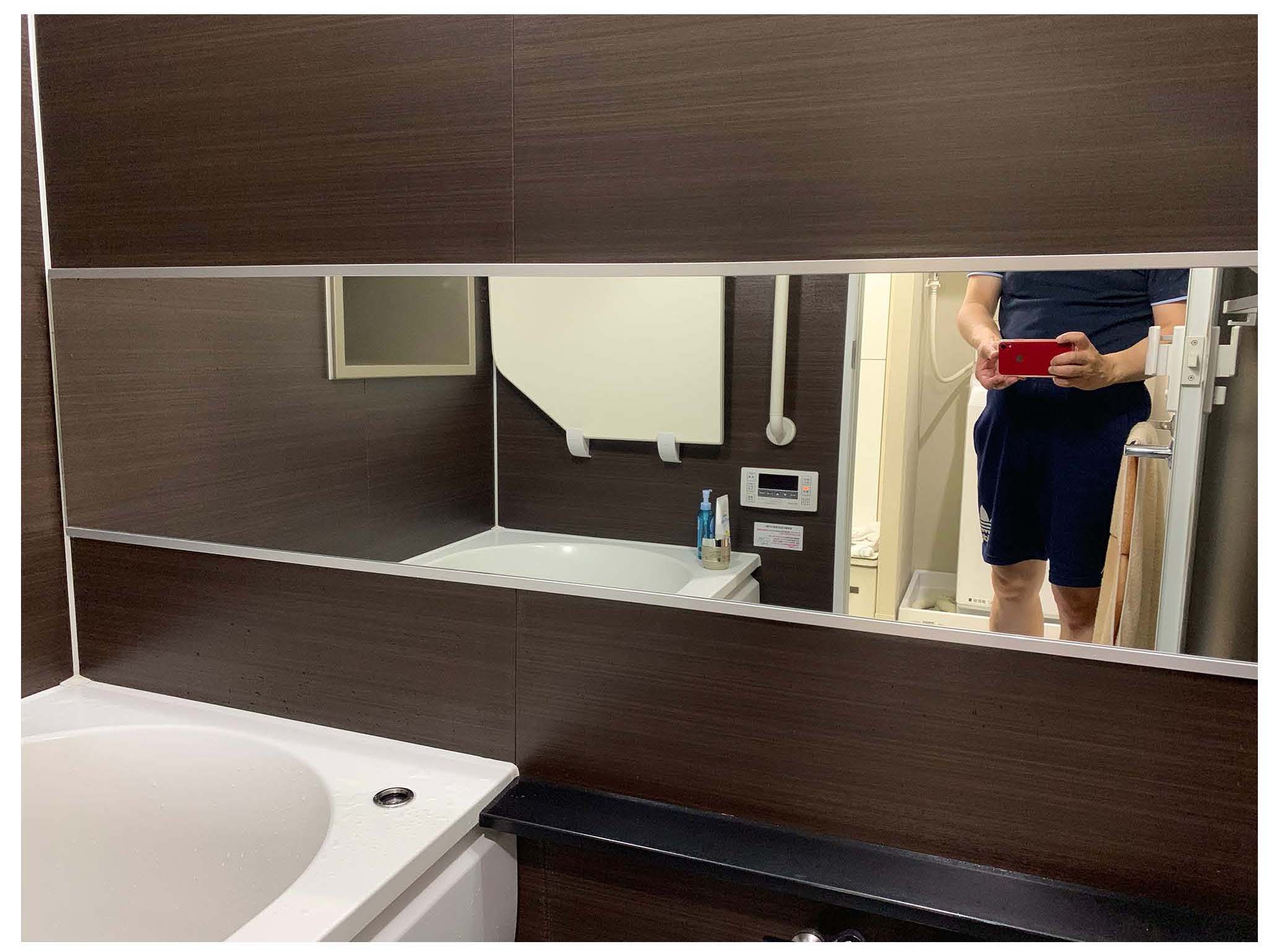お風呂の鏡を新しいものに交換されたお客様 愛知県名古屋市e様 Kg Press ガラス情報発信メディア