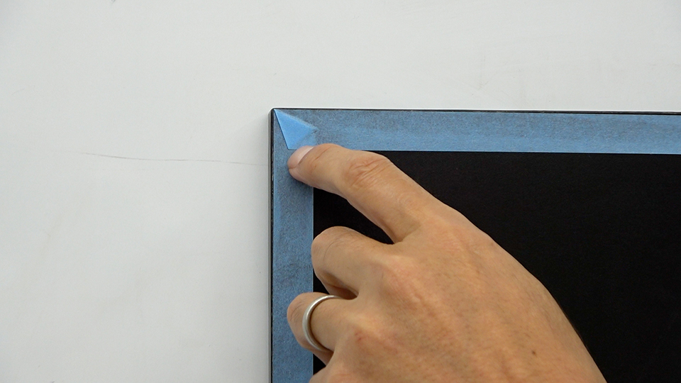 ガラス屋の マスキングテープ角を折り返して貼る方法 Kg Press ガラス情報発信メディア